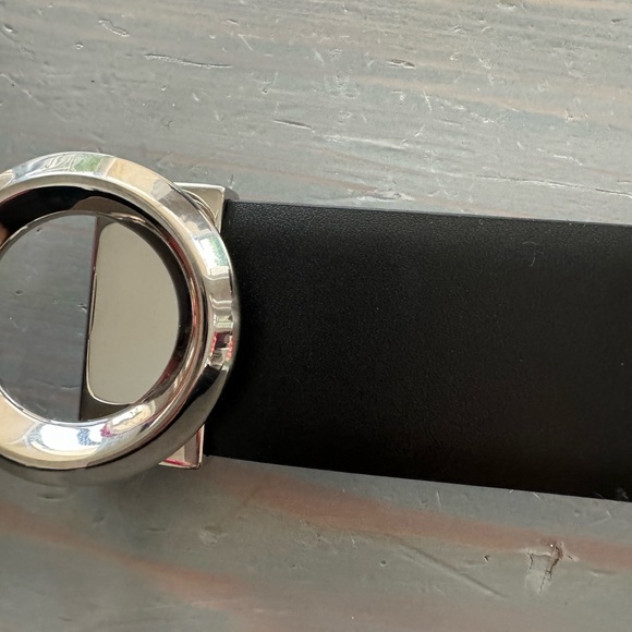 Salvatore Ferragamo reversible men’s belt - Picture 6 of 9